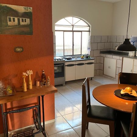 Casa Dos Martins - Proximo Ao Autodromo Potenza E Cachoeira Arco Iris Lima Duarte Eksteriør billede